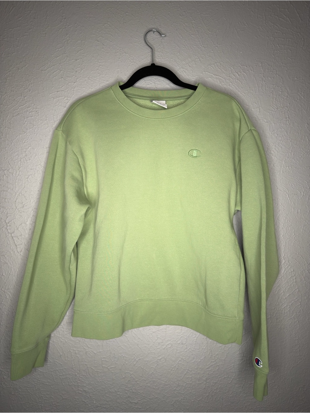 Champion Women's Light Green Crewneck Sweatshirt